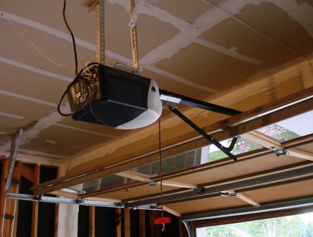 Garage Door Repair Abu Dhabi